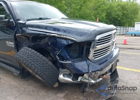 2018 Ram 1500 Big Horn 4X4 6'4 Box z USA, uszkodzony, nr VIN 1C6RR7GG1JS279724